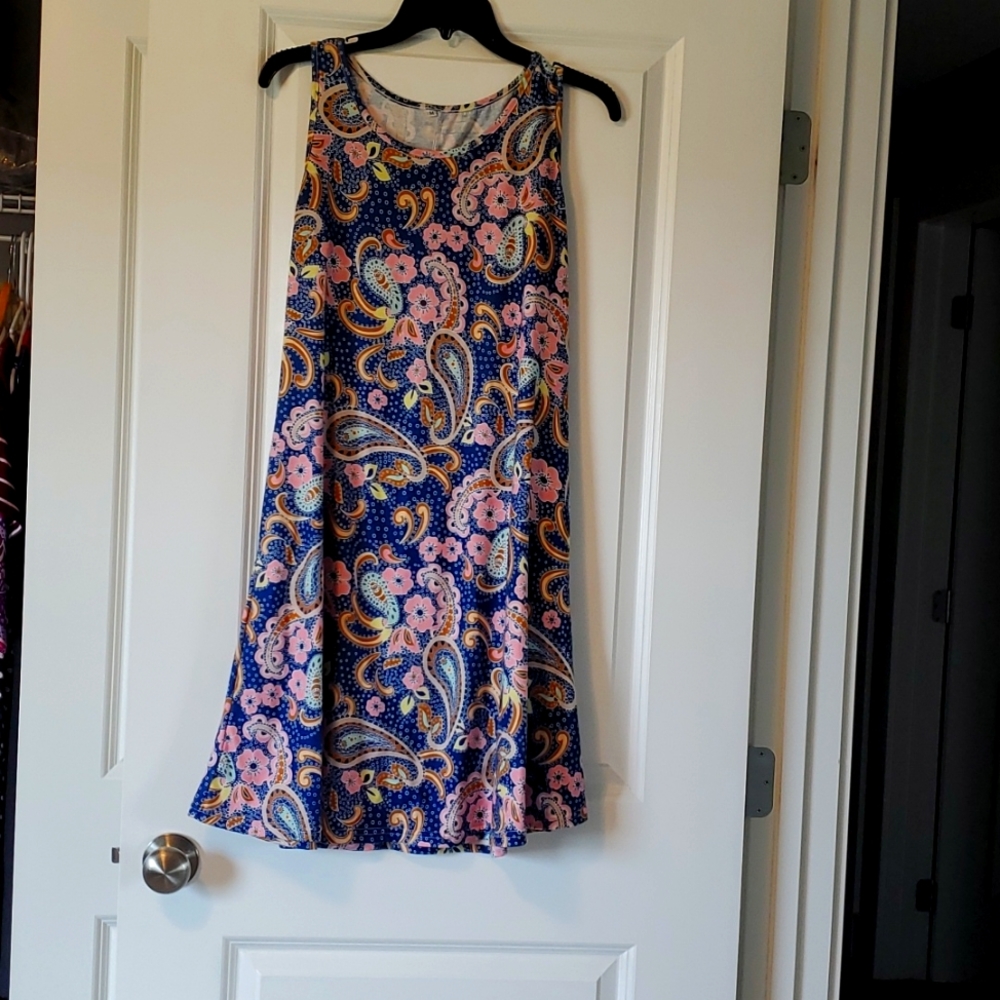 Dress with pockets